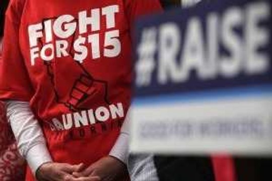 Democrats Introduce Bill to Raise Minimum Wage to $15 by 2025
