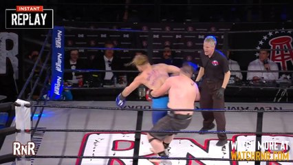 Best Fights: Desperate Boxer TACKLES His Opponent – RNR 7