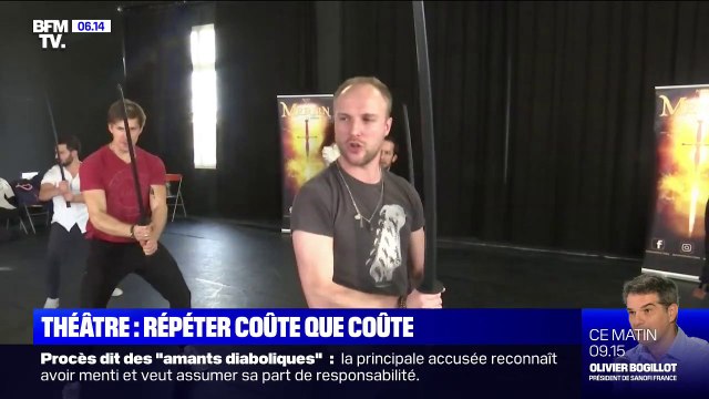 Merlin : malgré le risque d'annulation de leur spectacle, cette troupe de théâtre répète coûte que coûte