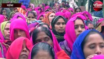 किसानों के समर्थन में गुलाबी गैंग ने निकाली ट्रैक्टर रैली