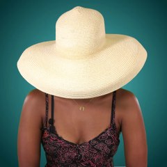 Qui se cache derrière la danseuse au chapeau ?
