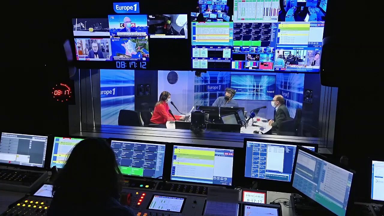 "Les étudiants ne sont pas que des tubes digestifs", alerte un professeur