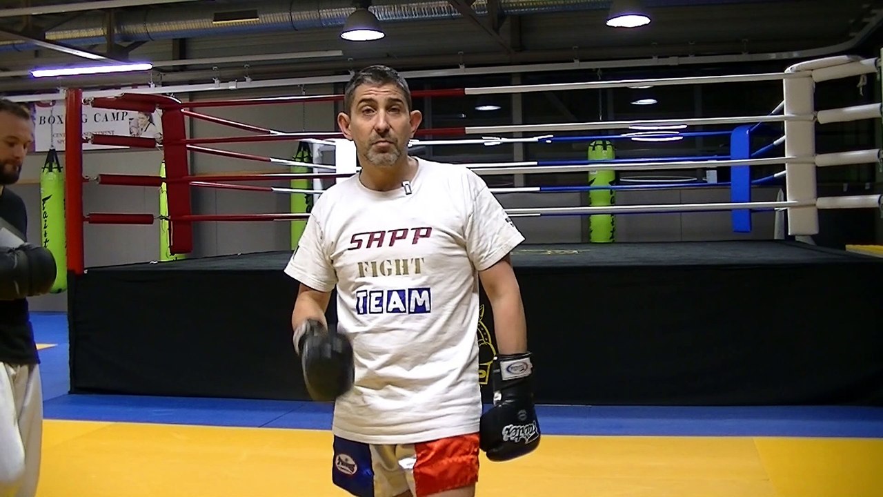 ENCHAINEMENT DE KICK BOXING K1