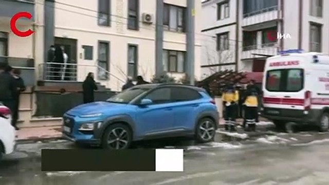 Polis memuru ve öğretmen eşi evde ölü bulundu