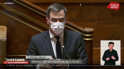 Vaccination : "Nous avons besoin de sérénité et de transparence" affirme Olivier Véran