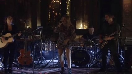 LOUANE : LIVE SESSION — (AU THÉÂTRE DU RENARD) — { ÉDITION COLLECTOR } — { TIRAGE TRÈS LIMITÉ }