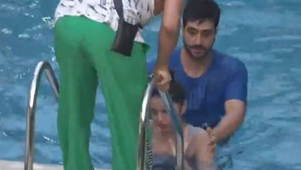 Bigg Boss 14; Aly Goni ने बचाई Rubina Dilaik की जान, पूल में ऐसे कूदे |FilmiBeat