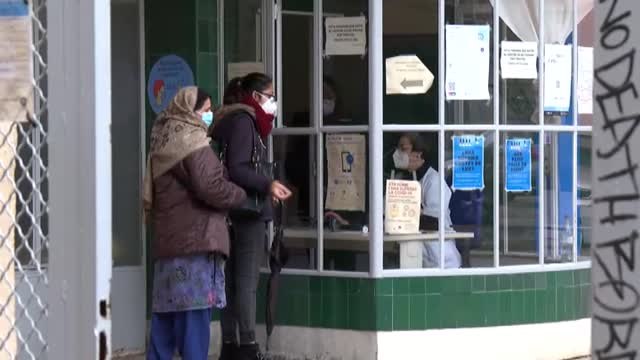 Más contagiosa y puede que más grave: lo que sabemos hasta ahora de la cepa británica