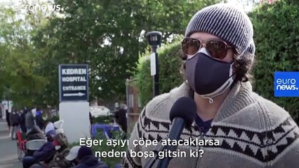 ABD'de çöpe atılacak Covid-19 aşıları için geceden sıraya giriyorlar