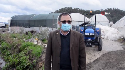 Ortaca'da şiddetli fırtına seralara zarar verdi