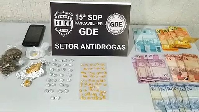 Três são detidos pelo GDE por envolvimento com o tráfico de drogas no Bairro Santa Cruz