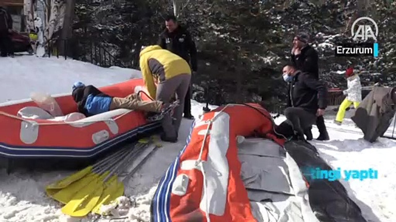 Off-road tutkunları Palandöken'de kar raftingi yaptı