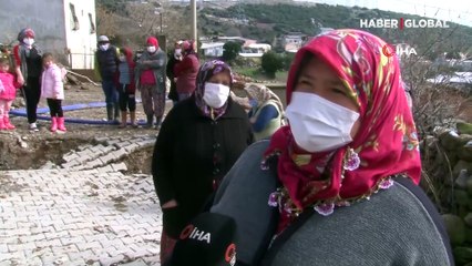 İzmir'de bir mahalle diken üstünde! Yarıklar daha da derinleşti