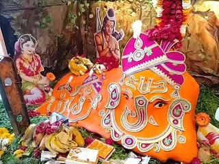 सुबह 4 बजे खुले मंदिर के पट, गर्भ गृह में प्रवेश पर रोक