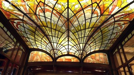 شاهد: كشف النقاب عن جوهرة "الفن الجديد" في بروكسل التي تكافح تفشي فيروس كورونا