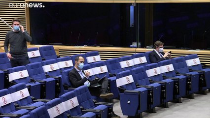 Comércio de vacinas não é como ir "comprar ao talho", diz comissária