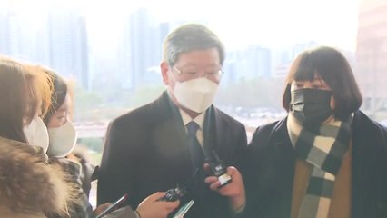 이용구 "서초경찰서 압수수색과 무관...윗선 접촉 안 해" / YTN