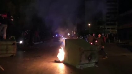 Download Video: Tercera noche de protestas contra las restricciones en Líbano