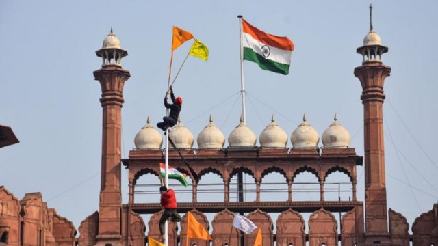 Man who raised flag at Red Fort identified as Jugraj Singh