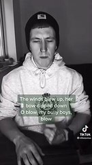 "The Wellerman" : Nathan Evans cartonne avec sa reprise d'un chant de marins