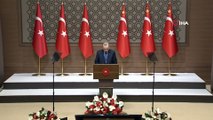 Cumhurbaşkanı Erdoğan: 'Şu anda üç yenilikçi aşı adayımız, faz çalışmalarına başlama arifesindedir. Mevcut inaktif aşılarından daha aktif olma potansiyeline sahip bir aşımızın çalışmaları hızla devam ediyor. Dünya Sağlık Örgütü verilerine