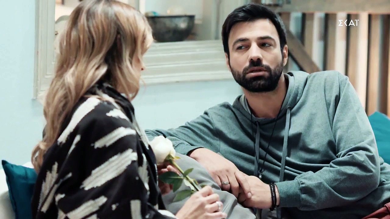 8 λέξεις: Η Βικτώρια έρχεται ξανά σε αντιπαράθε...