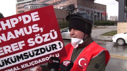 İSPARK’tan çıkartılan işçiden CHP Genel Merkezi önünde bisikletli eylem