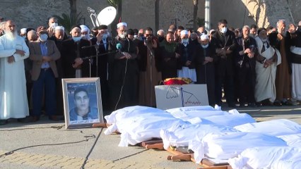 من أصل 119 جثة.. تشييع جثامين 14 مفقودا من ترهونة الليبية