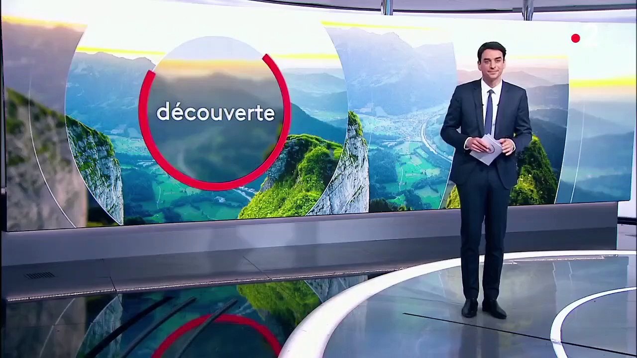 Alpes : les lacs gelés, un décor rêvé pour patiner