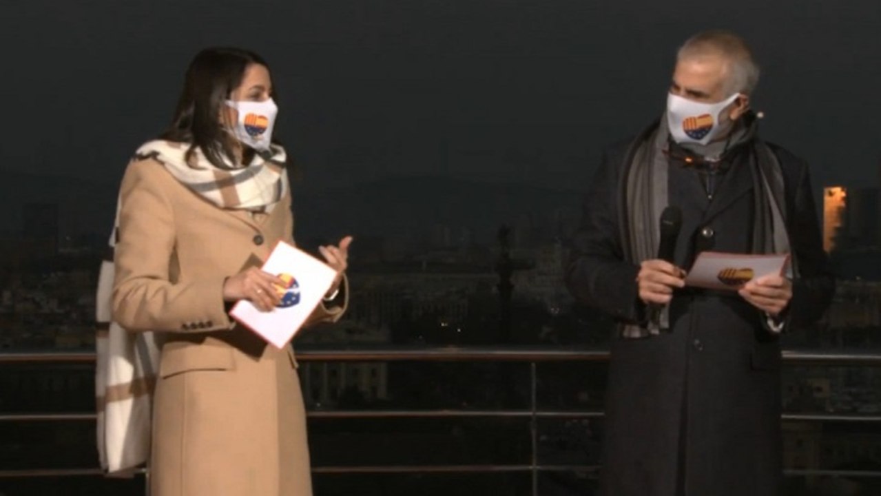 Arrimadas confía en Carrizosa para que catalanes vuelvan a "abrazarse"