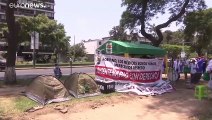 Los médicos peruanos protestan por la falta de recursos de cara a la segunda ola