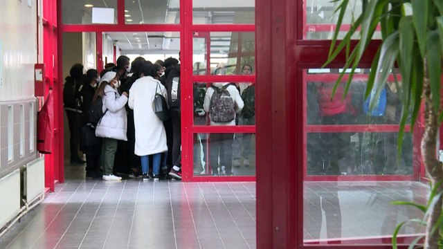 Психическая пандемия : душевное здоровье молодёжи резко ухудшилось