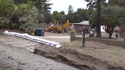 Mud slides hinder travel in California