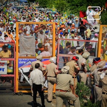 Villagers Warn The Politicians To Vacate The Highway Amid The Farmers Protest
