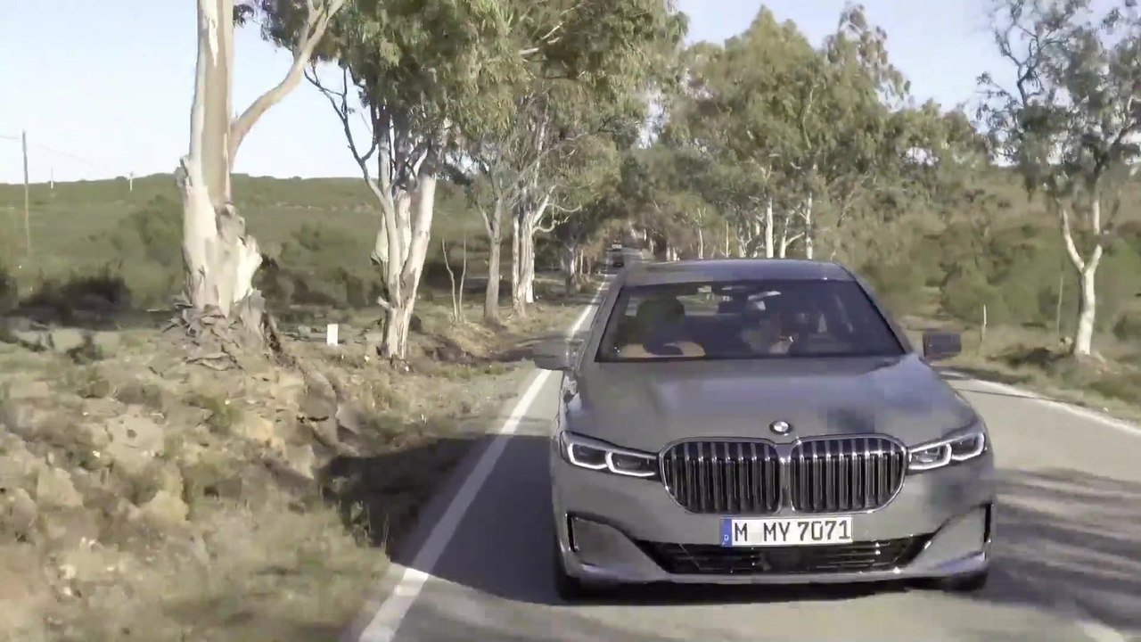 BMW 7er Reihe jetzt serienmäßig mit Integral-Aktivlenkung