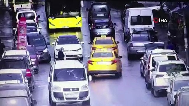 İstanbul’da otobüs şoförüne saldırıyla ilgili yeni görüntüler ortaya çıktı