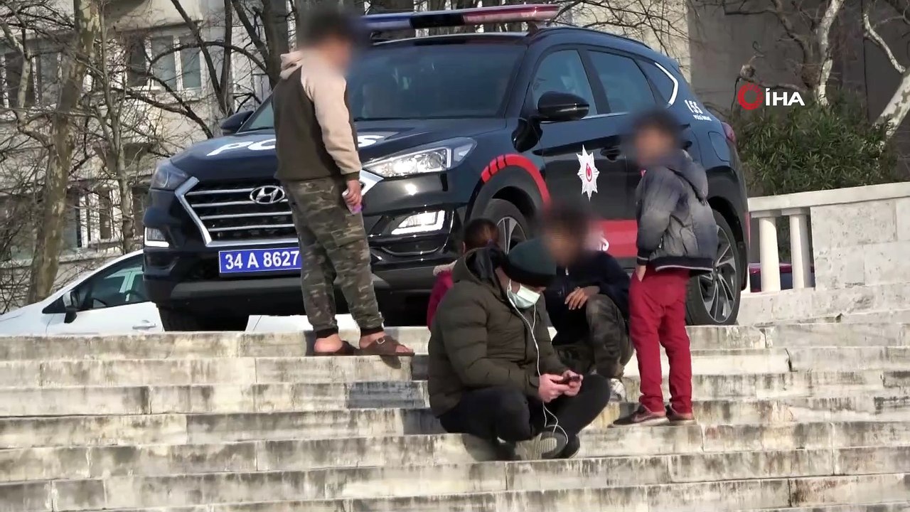 Dilenciler uslanmıyor...Farklı kişiler aynı yerde aynı çocuğu kullanarak dilendi