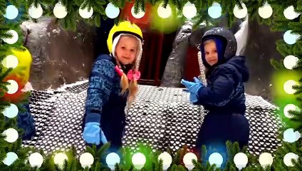 Diana y Roma de Esquiada en Dubái con su Familia! - Videos de nieve para niños