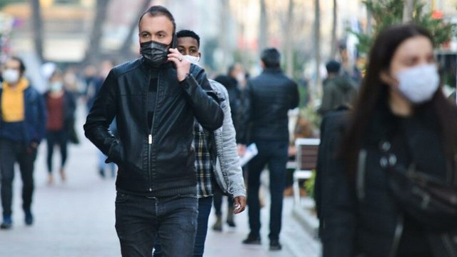 Bilim Kurulu Üyesi Azap: Salgın bitecek ama virüs kaybolmayacak