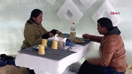 Keşmir'deki ilk iglo kafeye yoğun ilgi Filtre kahve 366 TL