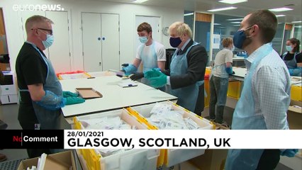 Boris Johnson travels to hospital laboratory in Glasgow amid lockdown