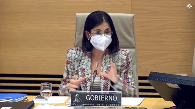 Darias afirma que se está empezando a doblegar la curva