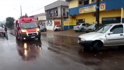 Brasmadeira: Acidente entre carro e moto na Rua Poente do Sol deixa jovem de 23 anos ferido