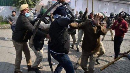 Alipur SHO briefs how agitators attacked with sword on him