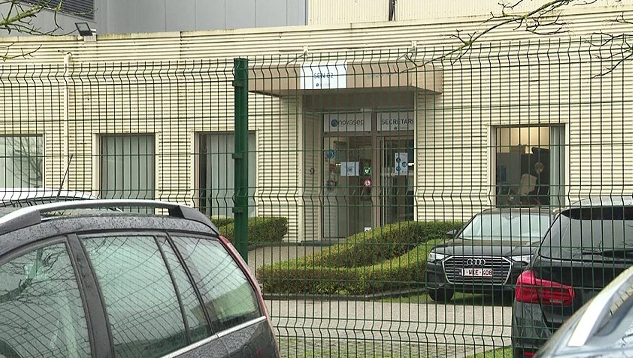 Εμβόλιο Covid-19 της Pfizer: Δεν συνδέεται με θ...