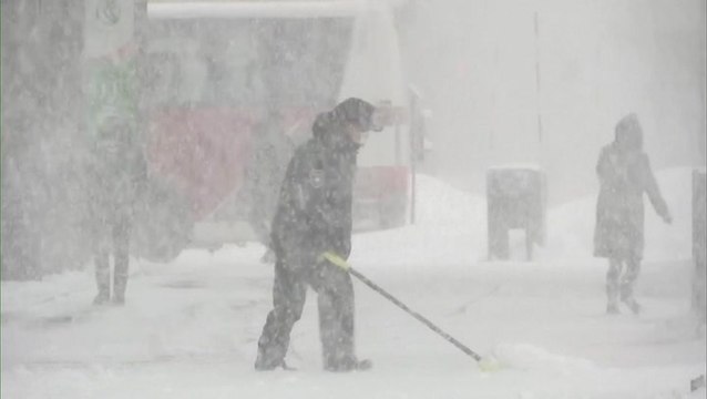 Snowstorm blankets parts of Japan