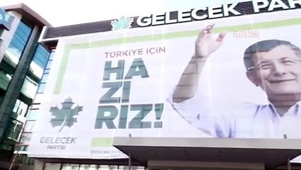 Selçuk Özdağ saldırıdan 14 gün sonra partisine geldi; "Şimdi gönül isterdi ki, Sayın Bahçeli gelsin, 'geçmiş olsun' desin"