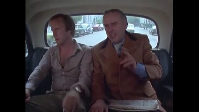 Minder S1/E1 'Gunfight At The O K Laundrette' George Cole - Dennis Waterman - Linda Regan