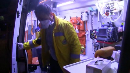 Silivri’de kopan duba karaya oturdu...Mahsur kalan 6 personel saatler süren çalışma sonucu kurtarıldı