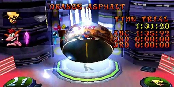 Crash Bandicoot 3 - Orange Asphalt (Gem/Crystal) - PLAYSTATION SONY Walkthrough
